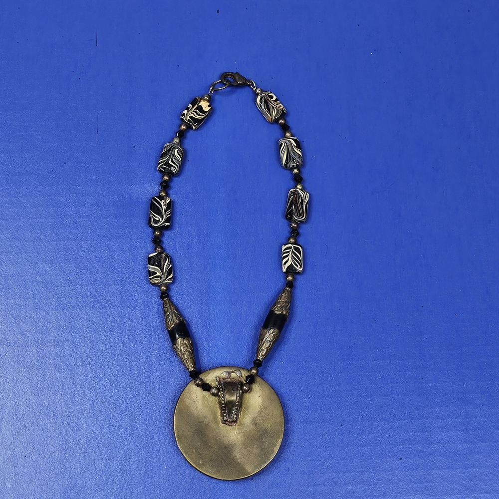 Vintage Bohemian Gypsy Aged Brass Medallion Necklace Swirled Glass Bead Strand - Picture 3 of 13